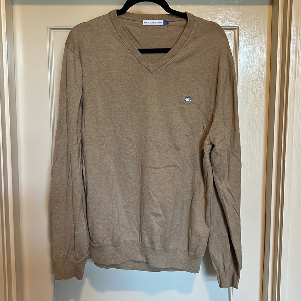 Southern Tide Large Tan sweater